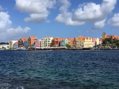08 Curacao